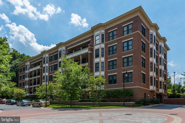 10400 STRATHMORE PARK CT #1-303, North Bethesda, MD 20852