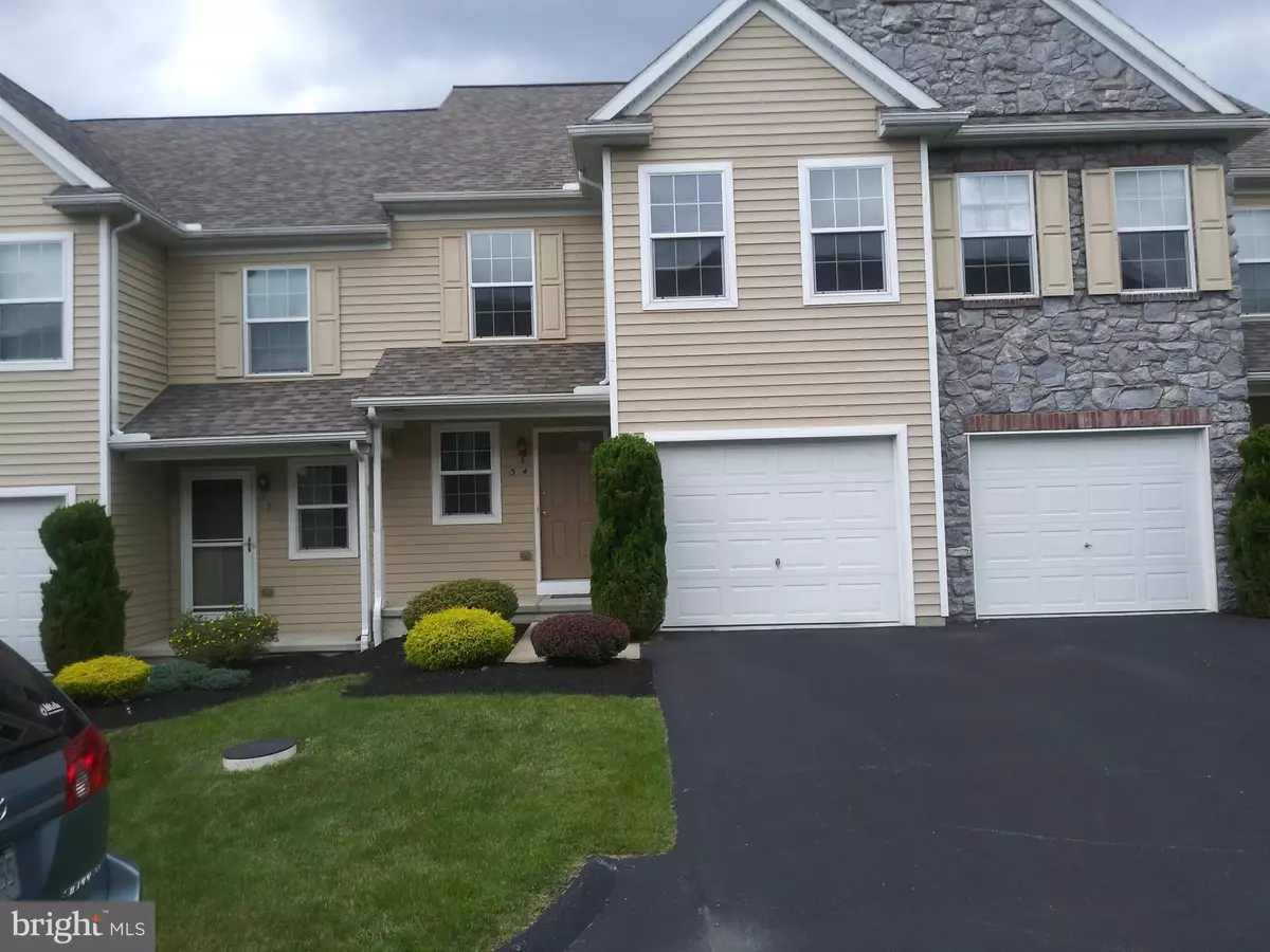 Harrisburg, PA 17110,2524 OAKWOOD LN