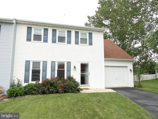 40 EVERGREEN TER, Manchester, PA 17345