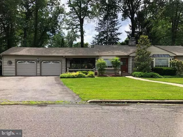 500 NORWOOD TER, Westmont, NJ 08108