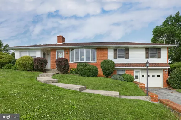 2302 PRESCOTT RD, Lebanon, PA 17042