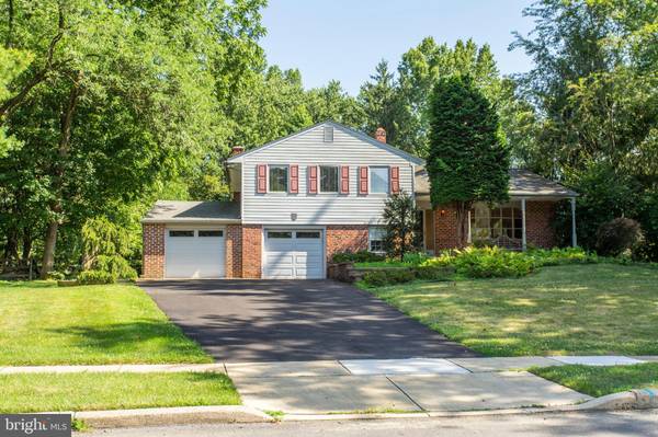 1427 JOEL DR, Ambler, PA 19002