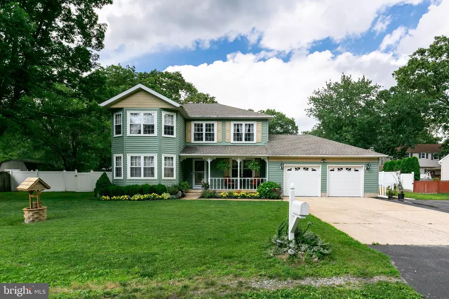 40 JOHNSON RD, Gibbsboro, NJ 08026