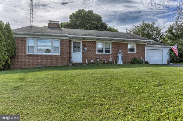 3036 NANCY ST, Hanover, PA 17331