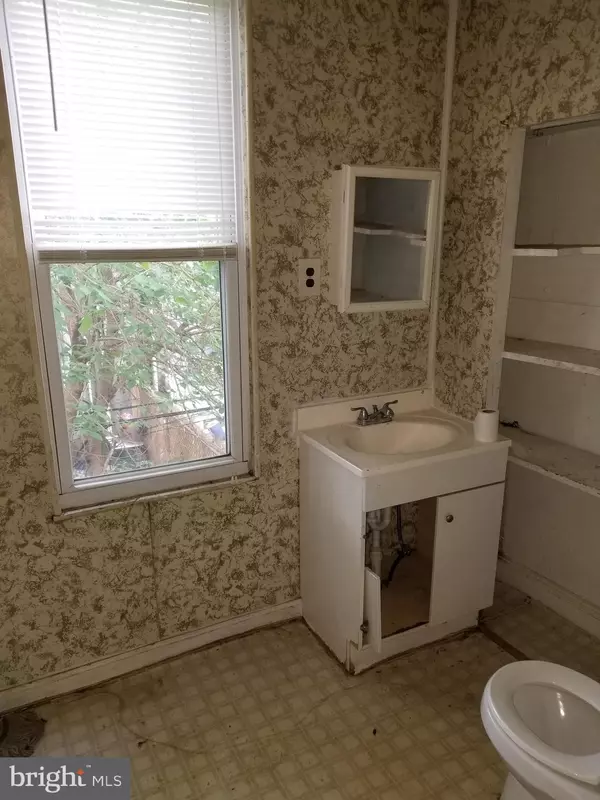 Philadelphia, PA 19134,2144 E ANN ST