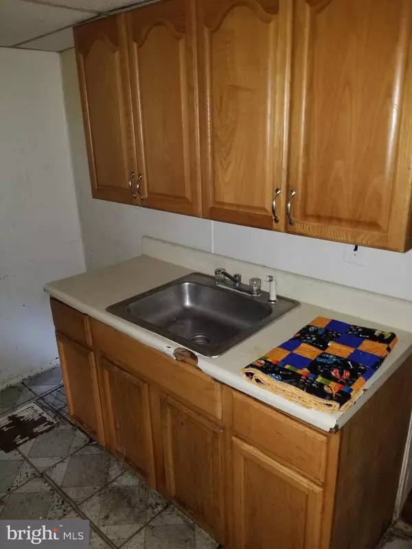 Philadelphia, PA 19134,2144 E ANN ST