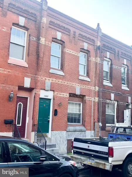 1322 S MOLE ST, Philadelphia, PA 19146