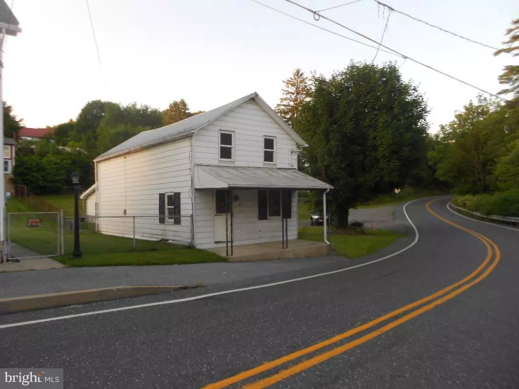 New Ringgold, PA 17960,321 HUGHES ST