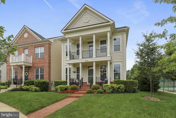 215 WINTER WALK DR, Gaithersburg, MD 20878