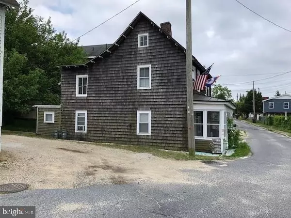 Tuckerton, NJ 08087,111 WATER ST