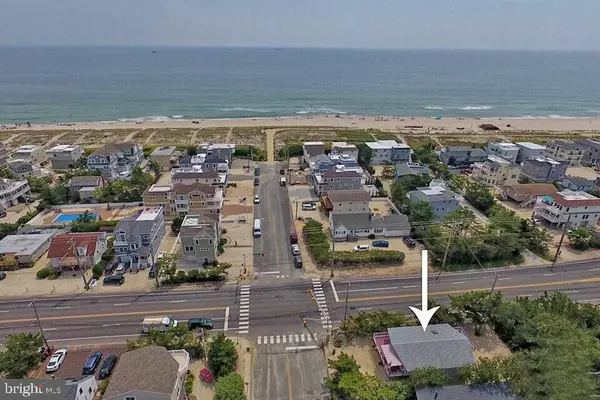 Harvey Cedars, NJ 08008,2 W BERGEN AVE