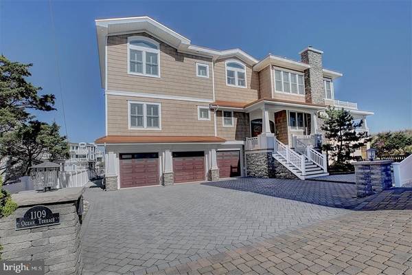 1109 OCEAN AVE, Surf City, NJ 08008