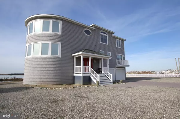 Tuckerton, NJ 08087,1220 S GREEN ST