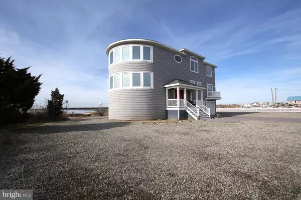 Tuckerton, NJ 08087,1220 S GREEN ST