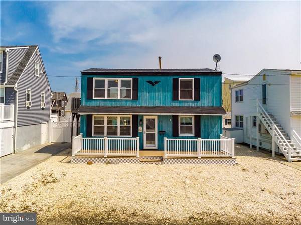 15 W SOUTH 33RD ST, Long Beach Township, NJ 08008