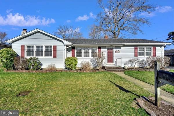 416 NEPTUNE AVE, Beachwood, NJ 08722