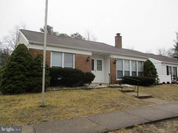 745A LIVERPOOL CIR, Manchester Township, NJ 08759