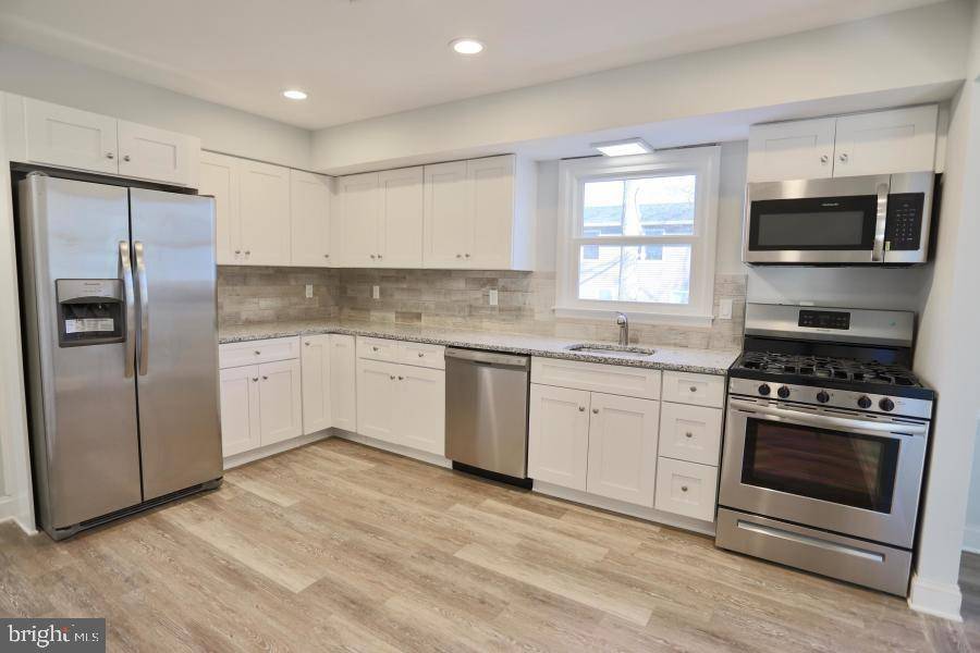 Bayville, NJ 08721,457 RADOVAN AVE