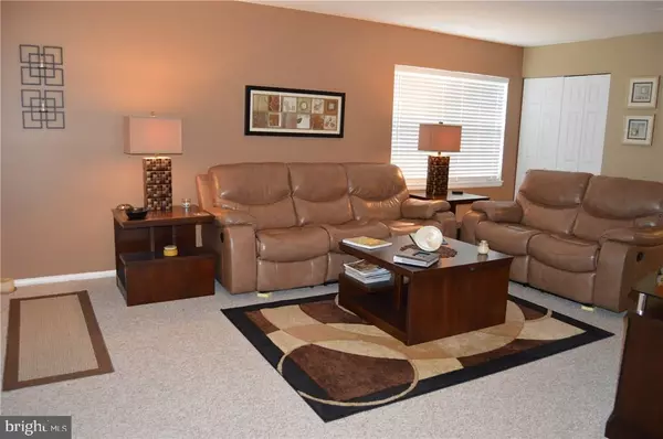 Lakewood, NJ 08701,552A SHEFFIELD CT #100A