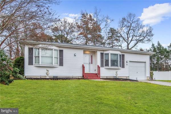 6 HIGH RIDGE RD, Tuckerton, NJ 08087