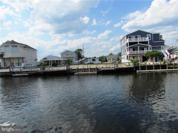 21 LAKE SAINT CLAIR DR, Tuckerton, NJ 08087