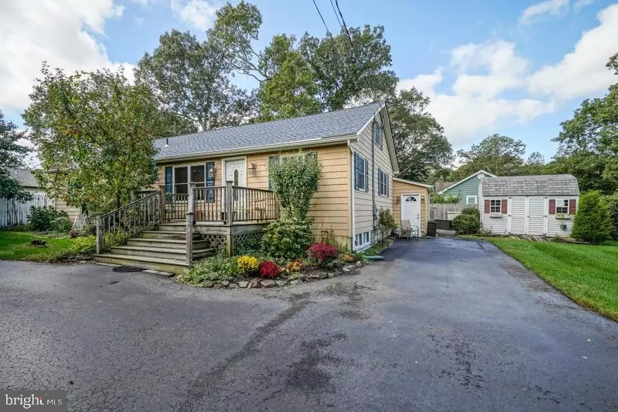 856 ROWE ST, Lanoka Harbor, NJ 08734