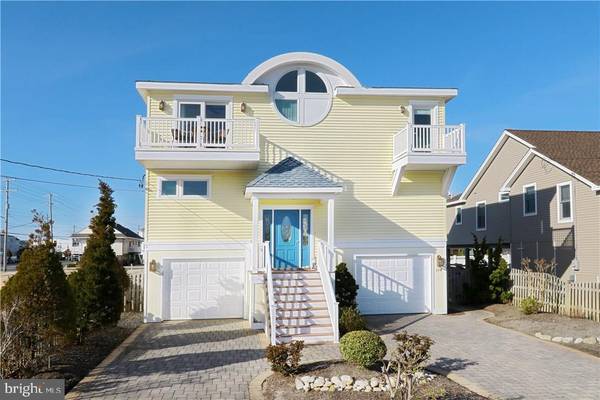 104 W 25TH ST, Ship Bottom, NJ 08008