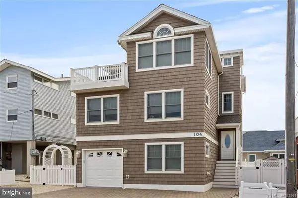 104 E HOBART AVE, Long Beach Township, NJ 08008