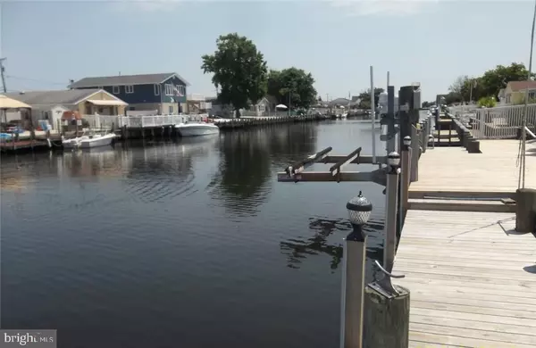 Barnegat, NJ 08005,236 NEWARK RD S