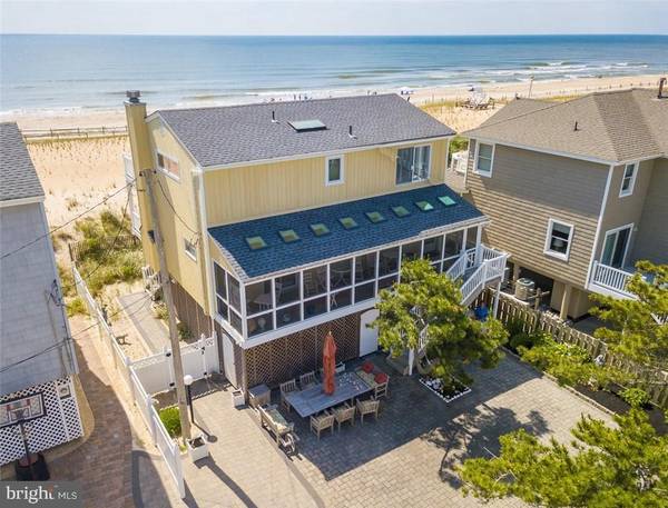 212 E 13TH ST, Long Beach Township, NJ 08008