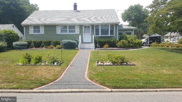 13 CEDAR TER, Neptune, NJ 07753