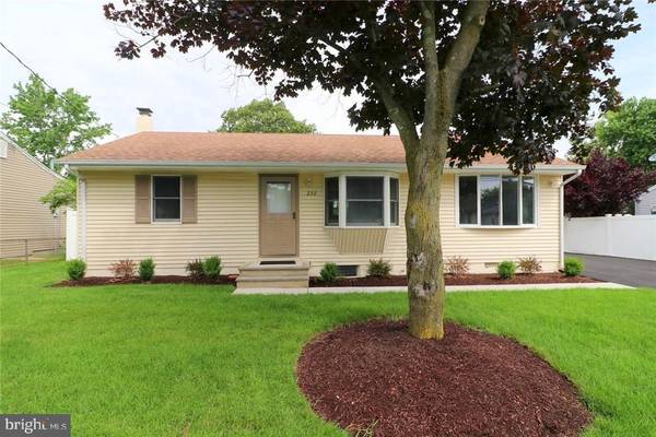 232 ENSIGN AVE, Beachwood, NJ 08722