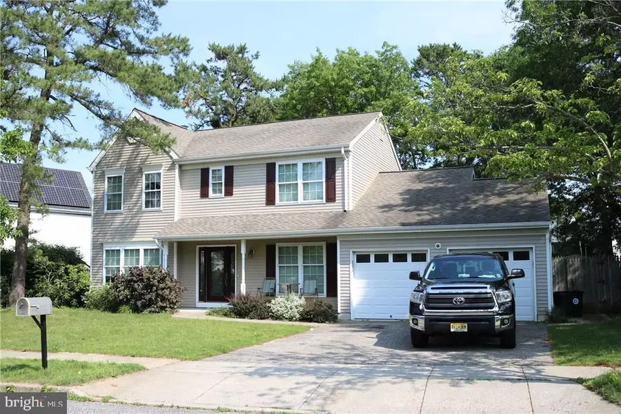 121 SPRUCE CIR N, Barnegat, NJ 08005