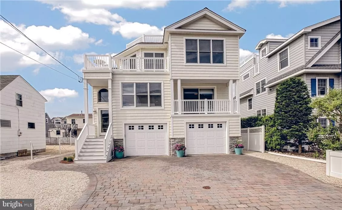 Long Beach Township, NJ 08008,4 E MERMAID LN