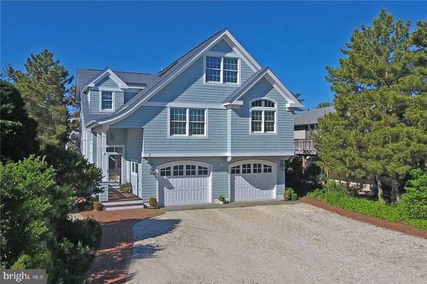 3 E 23RD ST, Barnegat Light, NJ 08006