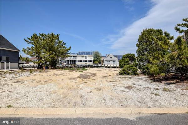 149 BERNARD DR, Manahawkin, NJ 08050