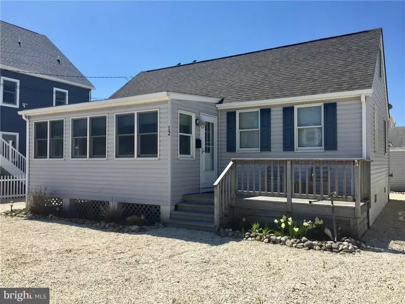 12 E CONNECTICUT AVE, Long Beach Township, NJ 08008