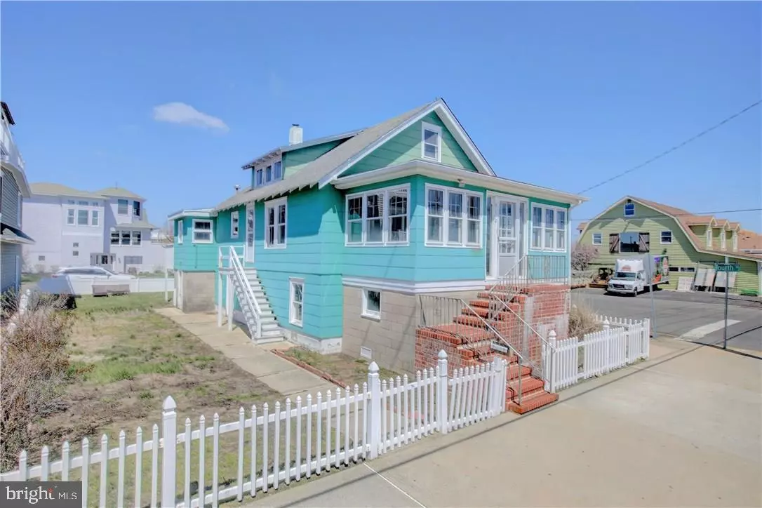 Beach Haven, NJ 08008,310 N BAY AVE