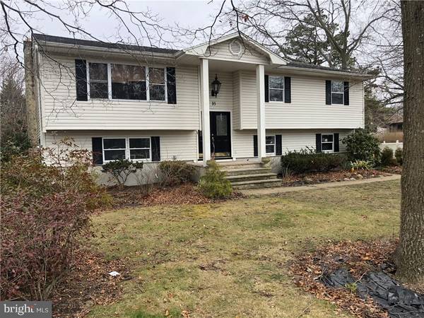 16 SHADY NOOK DR, Toms River, NJ 08755