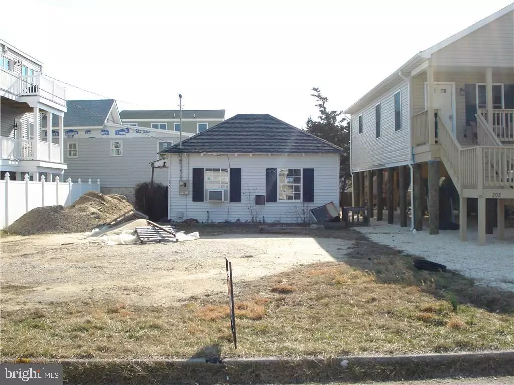 Ship Bottom, NJ 08008,200 W 17TH ST