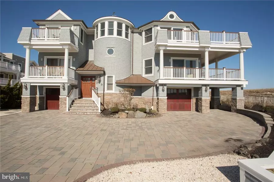 11 HUDSON AVE, Harvey Cedars, NJ 08008