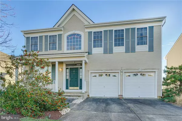 4 JIBSAIL DR, Bayville, NJ 08721