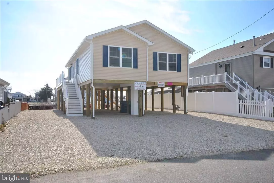 Tuckerton, NJ 08087,137 S LONGBOAT DR