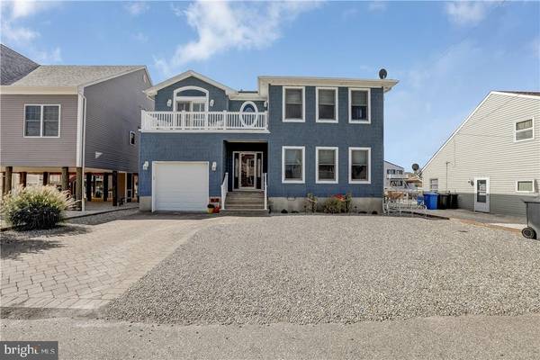 28 GLENN DR, Manahawkin, NJ 08050