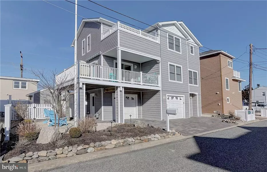 507 DREXEL AVE, Ship Bottom, NJ 08008