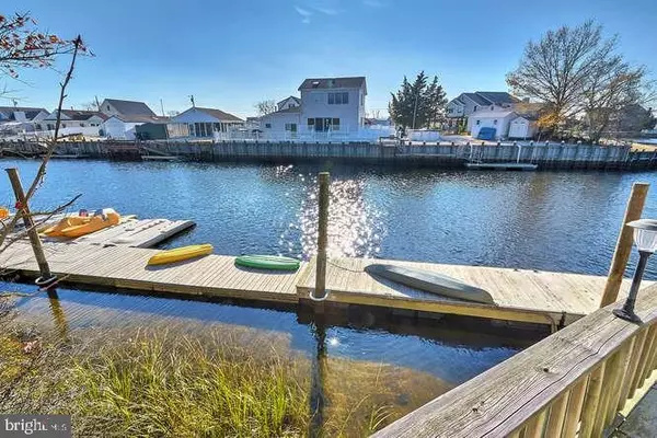 Tuckerton, NJ 08087,31 CRANBURY LAKE DR