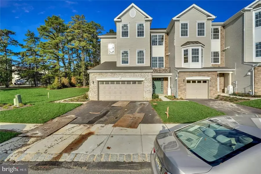 336 HAWTHORNE LN, Barnegat, NJ 08005