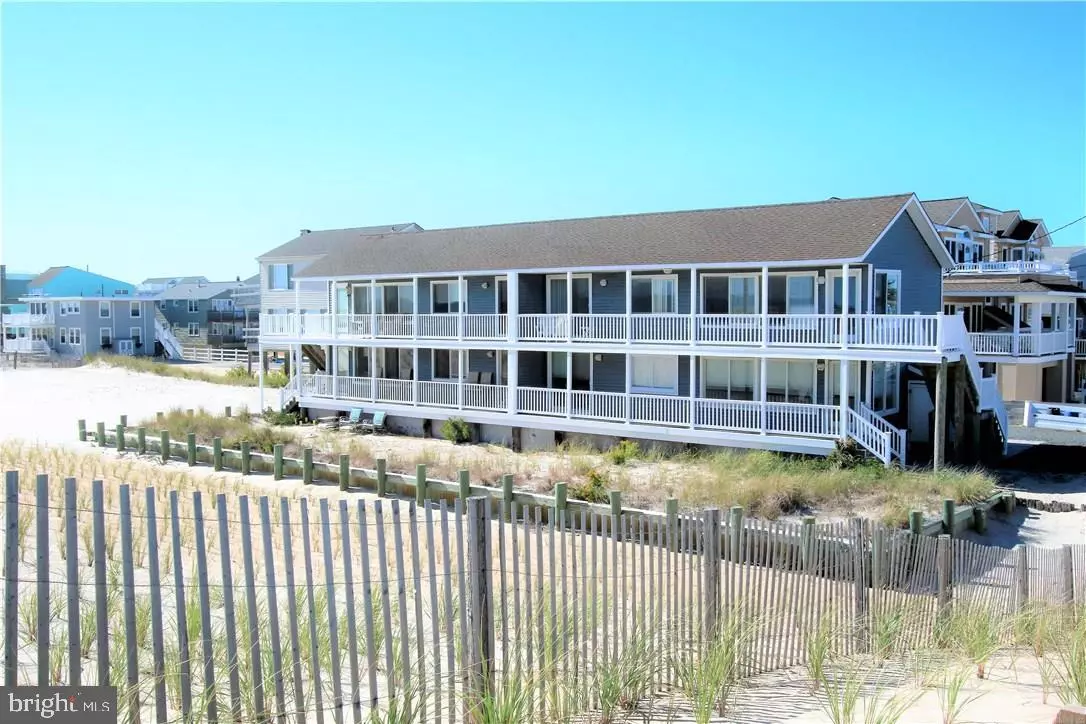 Beach Haven, NJ 08008,214 LEEWARD AVE #D