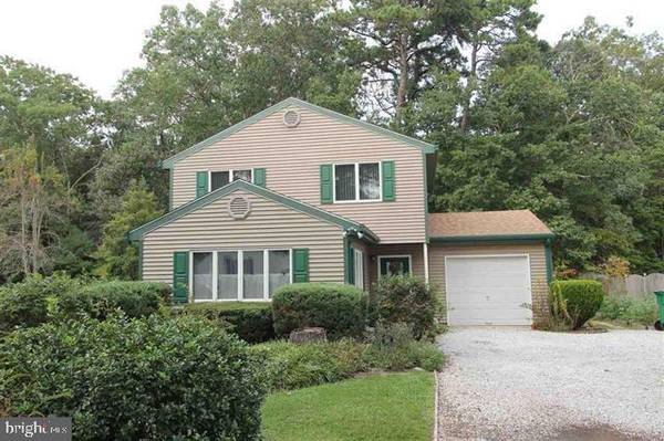 523 S HOLLY AVE, Absecon, NJ 08205