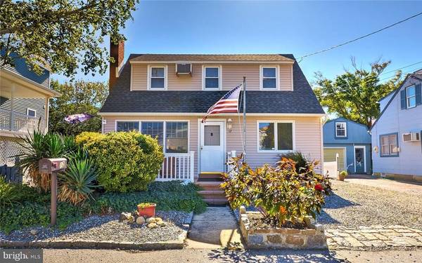 12 W SOUTH 31ST ST, Long Beach Township, NJ 08008